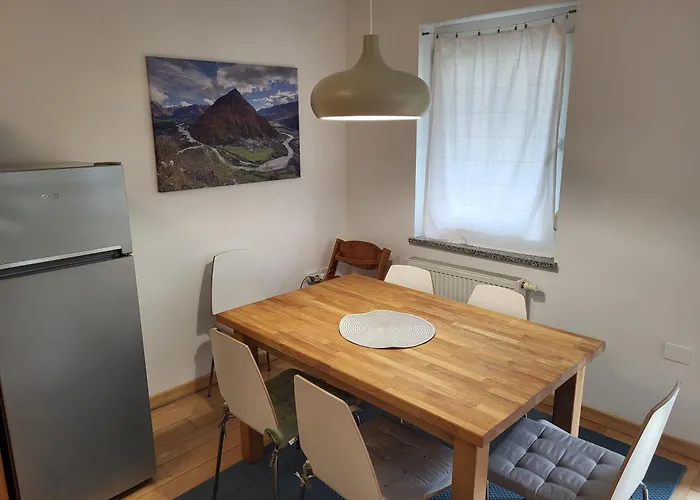 Apartma Gonzo 아파트 보베츠